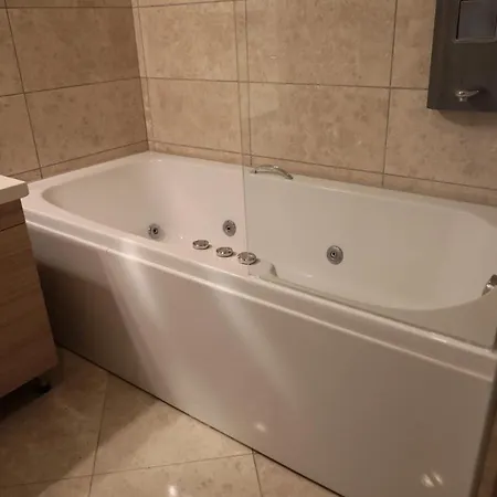 Hotel Ramada By Wyndham Istanbul