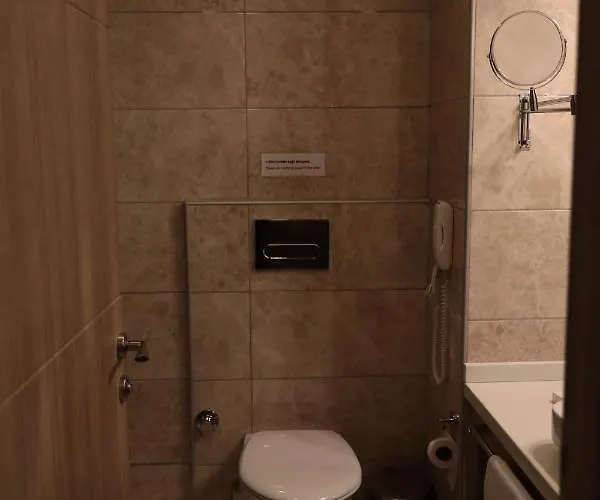 Ramada By Wyndham Istanbul Отель 4*